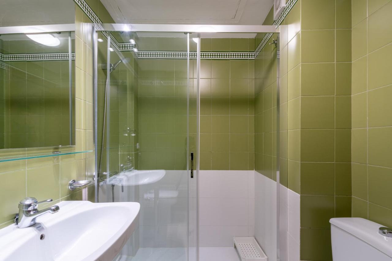 Vr Excelente Ubicacion Luminoso Apt Para Parejas Seville Ngoại thất bức ảnh